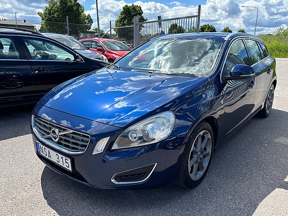 Volvo V60 6 of 28