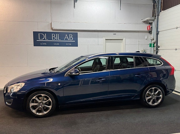 Volvo V60 21 of 28