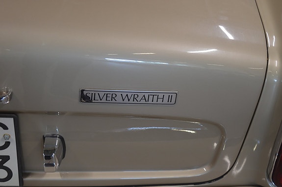 Rolls Royce Silver Wraith II 15 of 15