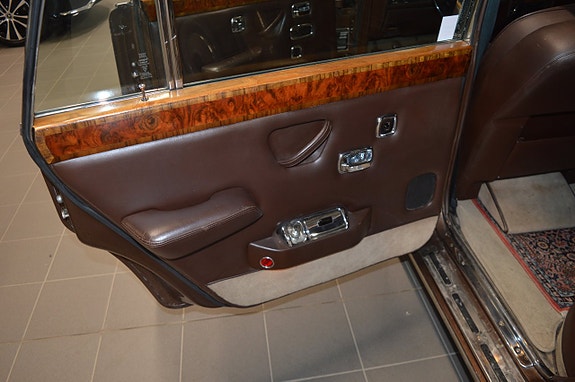 Rolls Royce Silver Wraith II 13 of 15