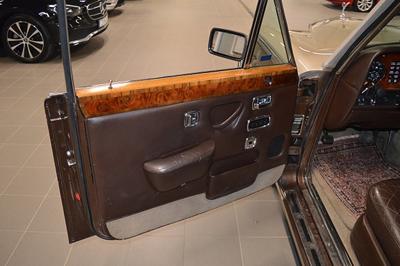 Rolls Royce Silver Wraith II 8 of 15