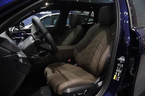 BMW i5 11 of 16