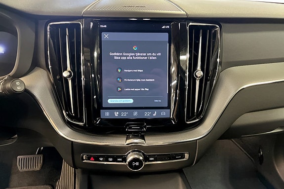 Volvo XC60 6 of 9