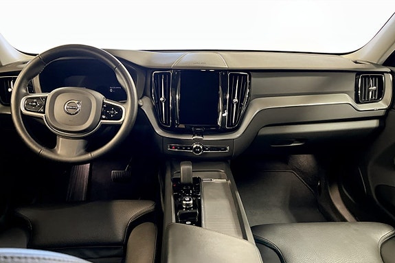 Volvo XC60 4 of 9