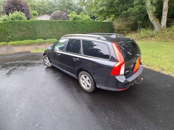 Volvo V50 3 of 6
