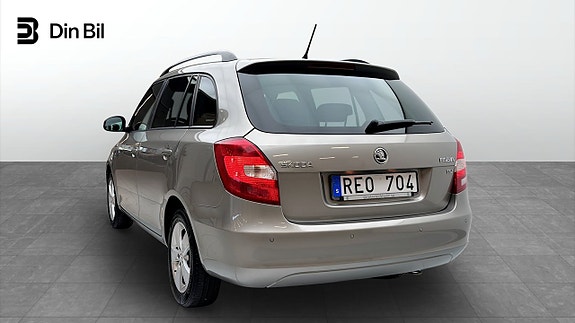Skoda Fabia 3 of 5