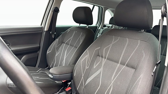 Skoda Fabia 9 of 12