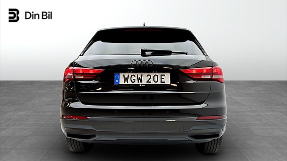 Audi Q3 5 of 5