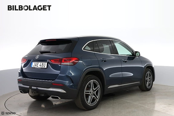Mercedes-Benz GLA250 3 of 18