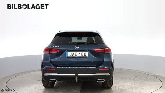 Mercedes-Benz GLA250 18 of 18