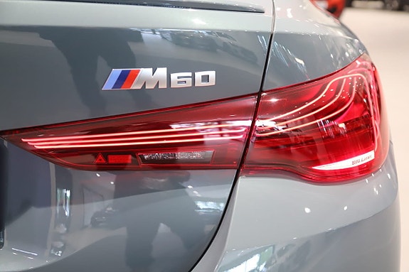 BMW i4 16 of 20