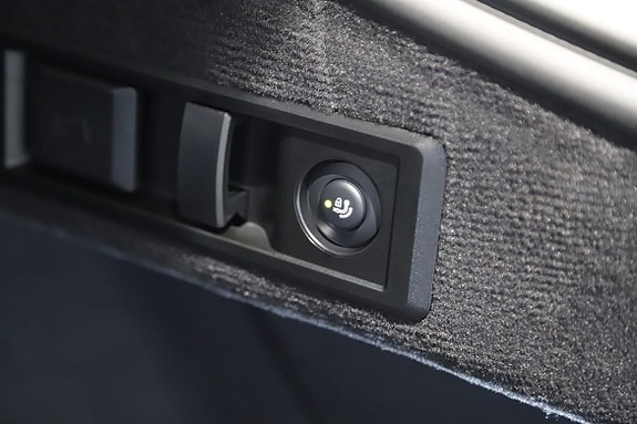 BMW i4 19 of 20