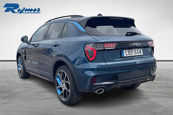 Lynk & Co 01 3 of 26