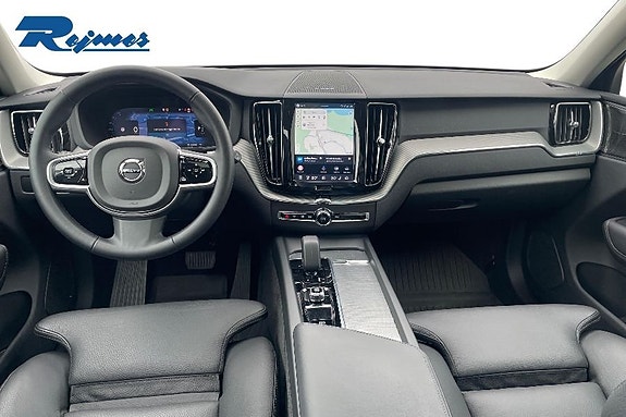 Volvo XC60 11 of 23