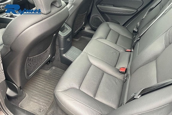 Volvo XC60 18 of 23