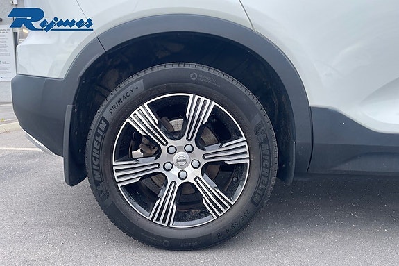 Volvo XC40 24 of 24