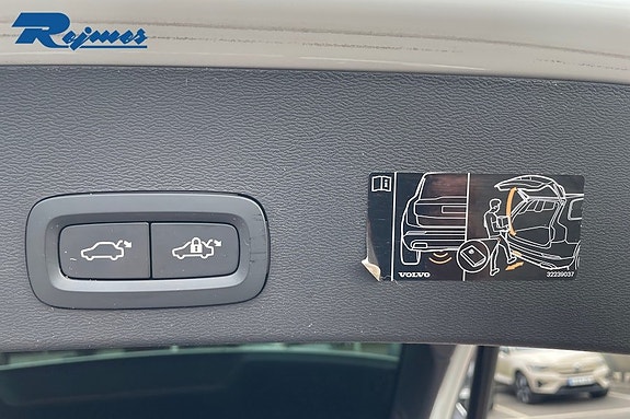 Volvo XC40 22 of 24