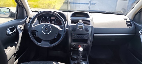 Renault Megane 5 of 5