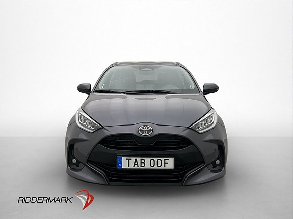 Toyota Yaris 2 of 30