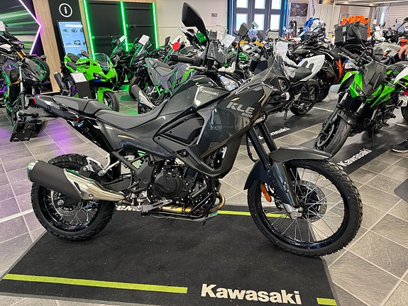 Kawasaki KLE500 Sänkt pris 4.000:- 4 of 4
