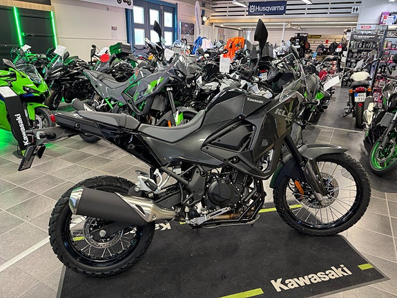 Kawasaki KLE500 Sänkt pris 4.000:- 3 of 4