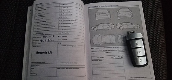 Volkswagen Passat 16 of 16
