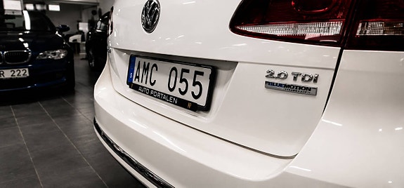 Volkswagen Passat 15 of 16