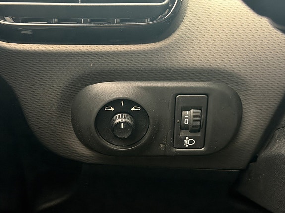 Citroen C4 Cactus 14 of 30