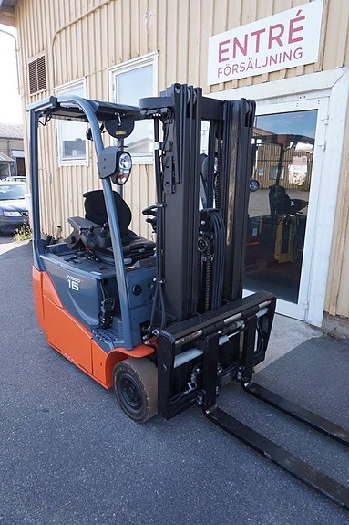 Toyota Eltruck Triago 16.  4,4 m / 1600kg 6 of 8