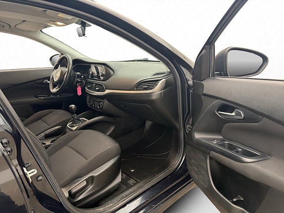 Fiat Tipo 11 of 23