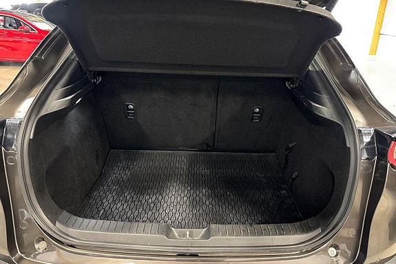 Mazda CX-30 23 of 27
