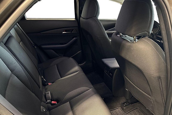 Mazda CX-30 22 of 27