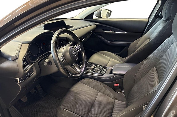 Mazda CX-30 14 of 27