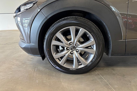 Mazda CX-30 10 of 27