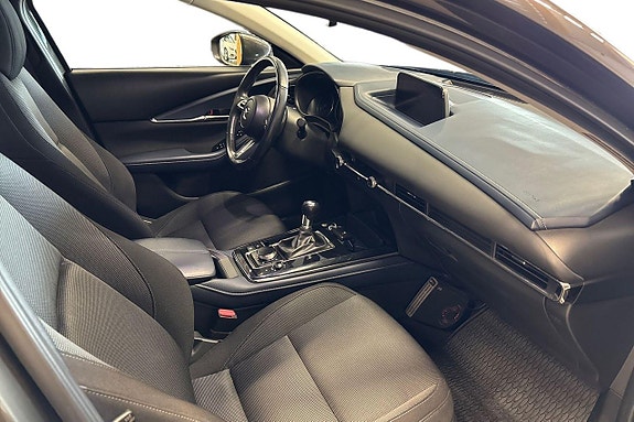 Mazda CX-30 15 of 27