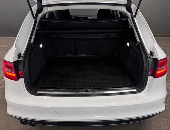 Audi A4 7 of 18