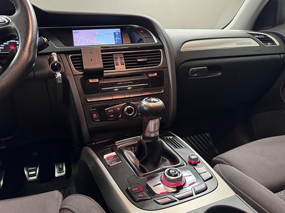 Audi A4 12 of 18
