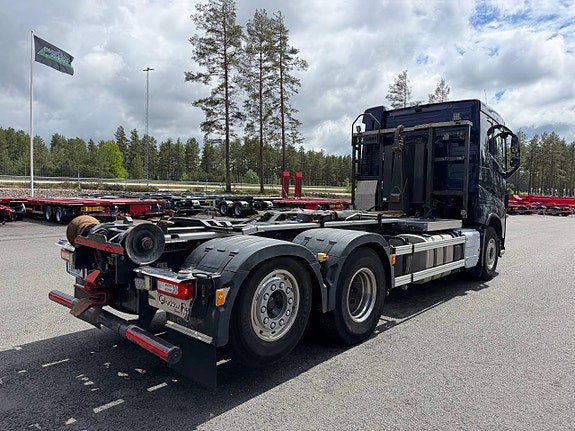Volvo FH540 6x2 lastväxlare i fint skick 5 of 12
