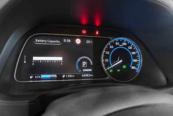 Nissan Leaf 13 of 22
