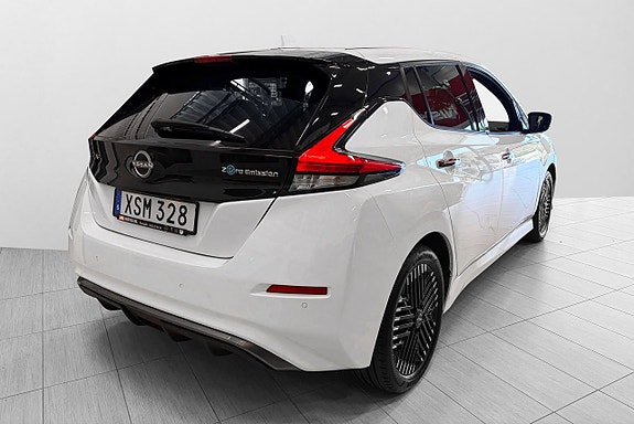 Nissan Leaf 8 of 22