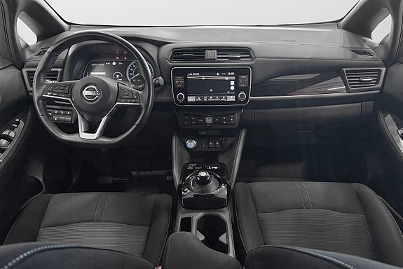 Nissan Leaf 9 of 22