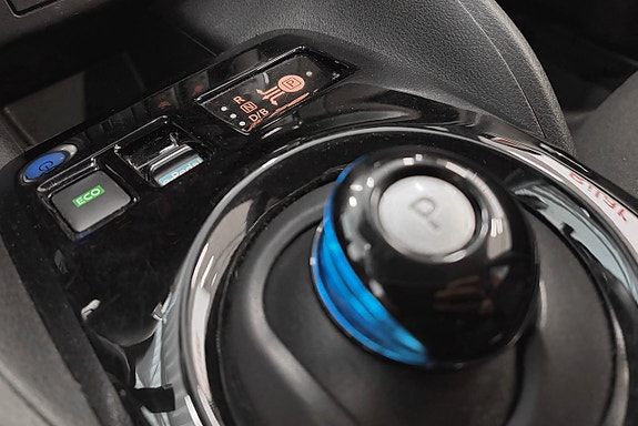Nissan Leaf 15 of 22