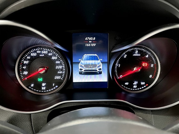 Mercedes-Benz GLC220 d 8 of 15