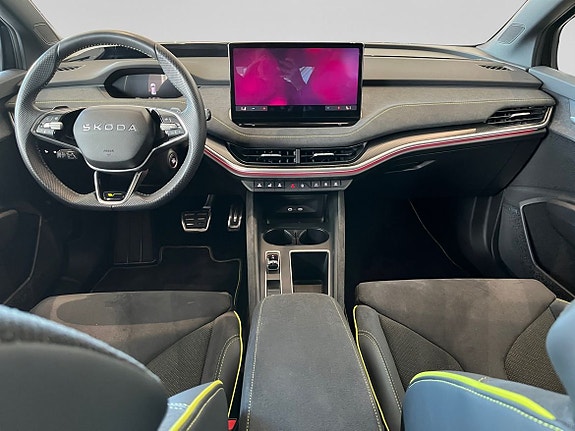 Skoda Enyaq RS 5 of 9