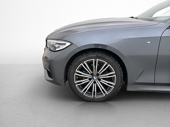 BMW 320 28 of 30