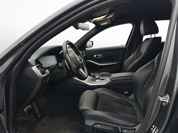 BMW 320 10 of 30