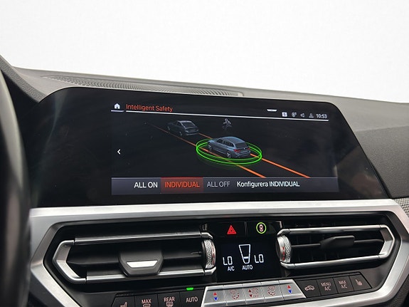 BMW 320 18 of 30
