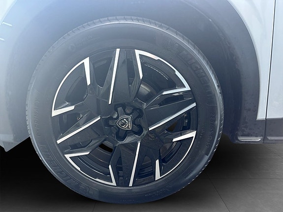 Peugeot 3008 16 of 18