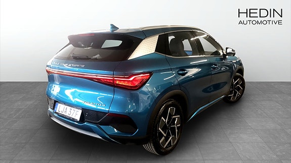 BYD Atto 3 2 of 5