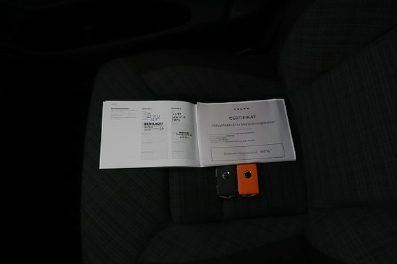 Volvo XC60 15 of 17